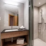 公寓 德尼斯公寓酒店 *