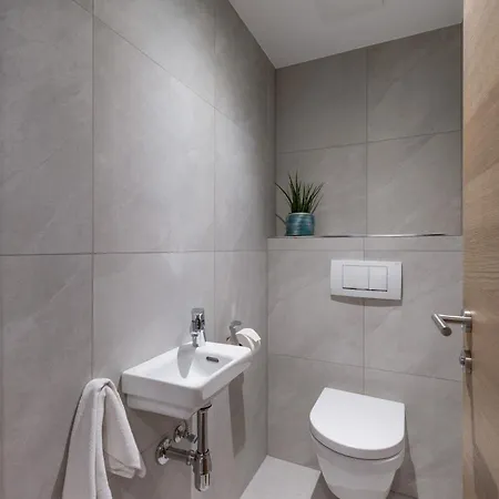 德尼斯公寓酒店 * 菲根