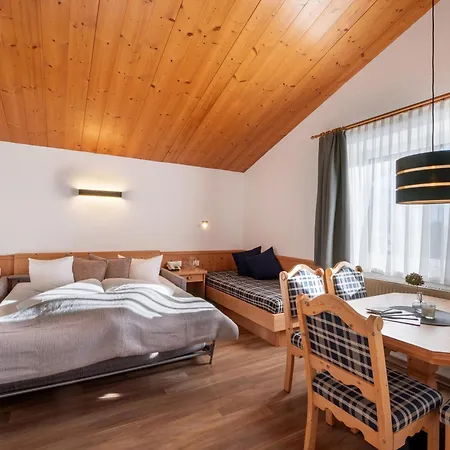 公寓 德尼斯公寓酒店