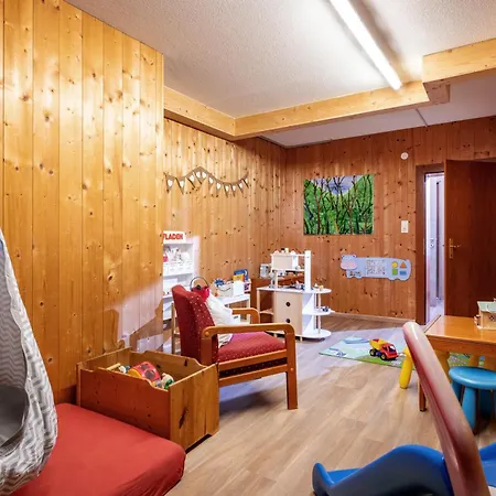 公寓 德尼斯公寓酒店 *